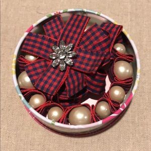 Stella & Dot girls Lola necklace